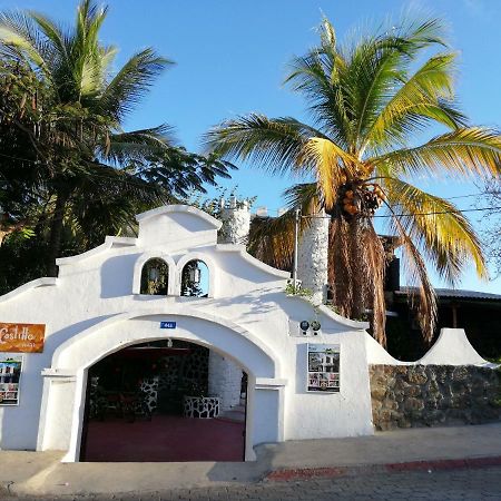 Castillo Galapagos Hotel Puerto Ayora  Exterior photo