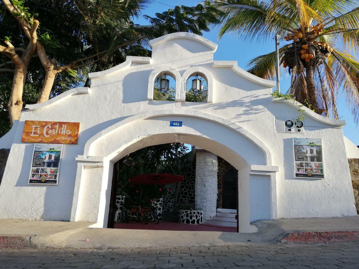 Castillo Galapagos Hotel Puerto Ayora  Exterior photo